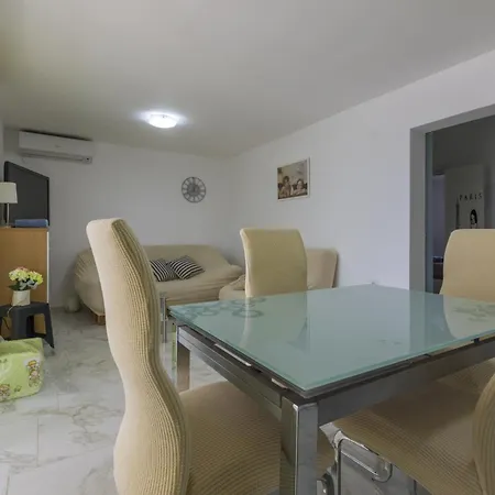 Kotvica Apartman Selce