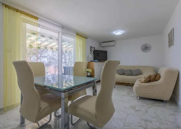 아파트 Kotvica 셀스